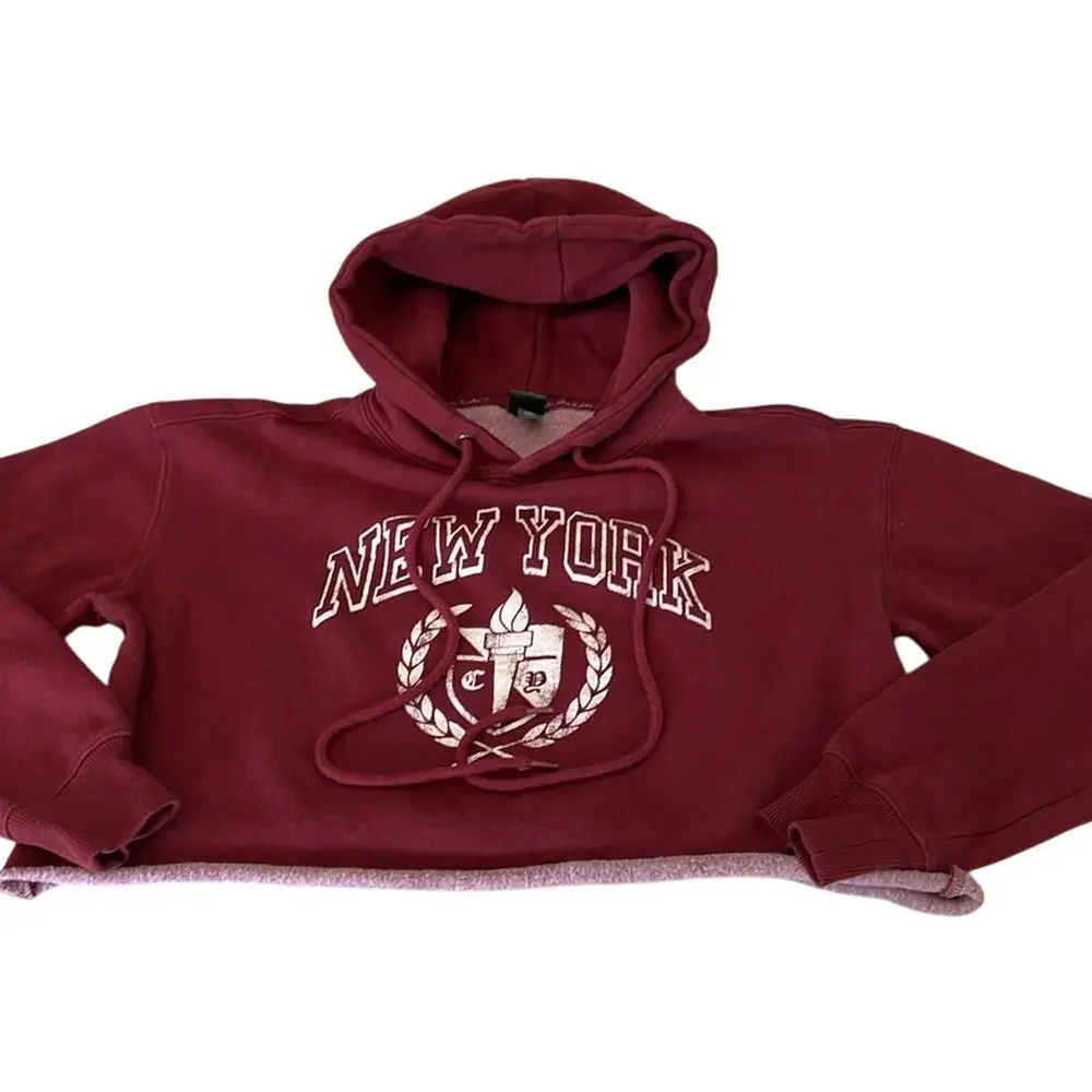 Wild Fable XS New York cropped hoodie Sweatshirt Maroon Streetwear Preppy Comfy - Picture 5 of 8